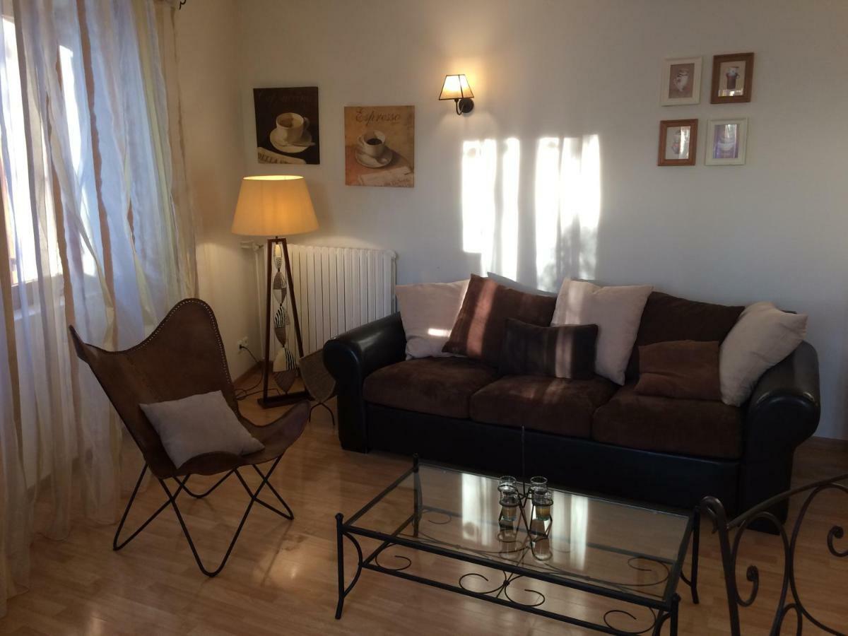 La Maison De Valentine Jarjayes Εξωτερικό φωτογραφία